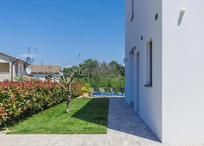 Holiday Home Villa Isabela - Prc423 By Interhome