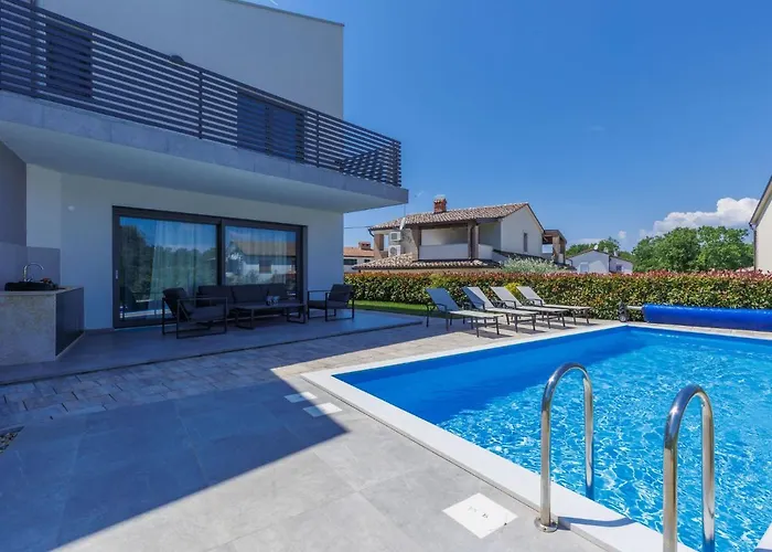 Holiday Home Villa Isabela - Prc423 By Interhome