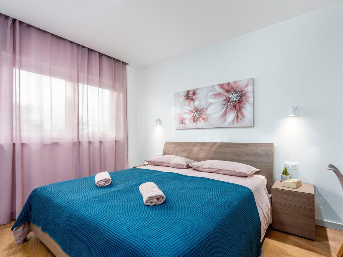Isabela - Prc423 By Interhome Holiday home